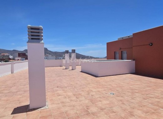 Apartement - Revente -
            La Camella - 83607