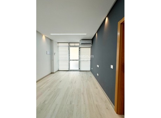 Apartment - Sale - Los Cristianos - Santa Cruz de Tenerife