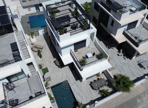 Detached Villa - Sale - Pinoso - Pinoso
