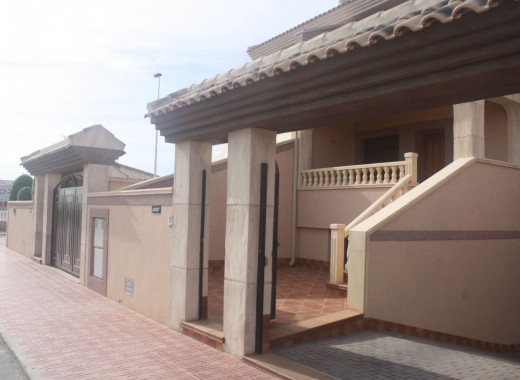 Townhouse - Nouvelle construction -
            Torrevieja - 15212