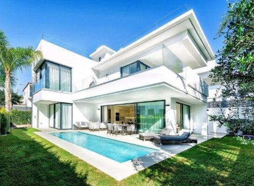 Villa - New Build - Marbella - Marbella