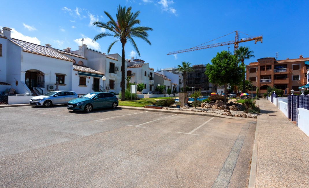 Sale - Apartment - Orihuela Costa - PAU 8