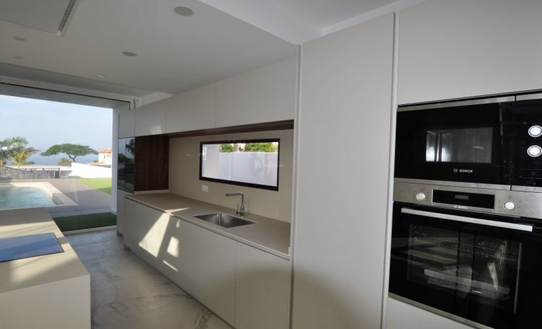 Sale - Villa - Costa Adeje - El Madronal Costa Adeje