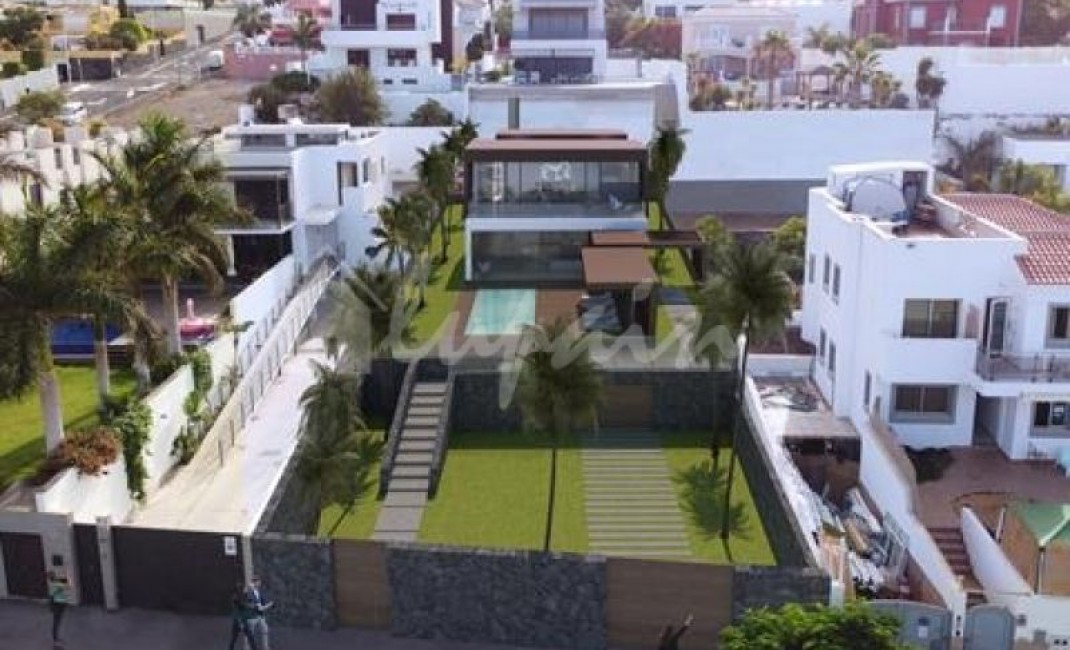 Sale - Villa - Costa Adeje - El Madronal Costa Adeje