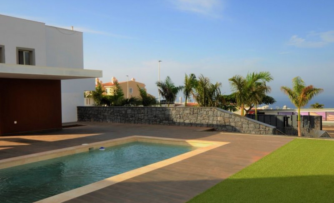 Sale - Villa - Costa Adeje - El Madronal Costa Adeje