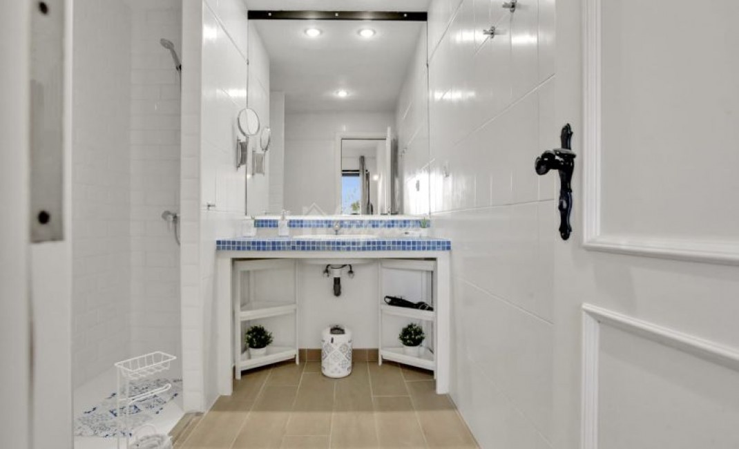 Sale - Apartment - Playa Paraiso - Club Paraiso