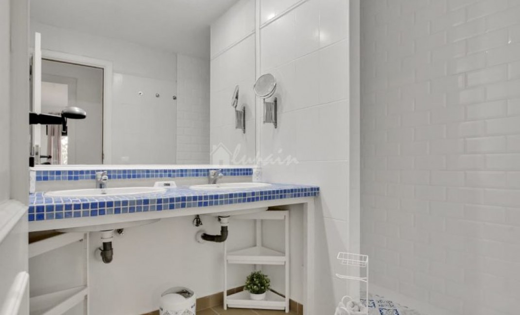 Sale - Apartment - Playa Paraiso - Club Paraiso