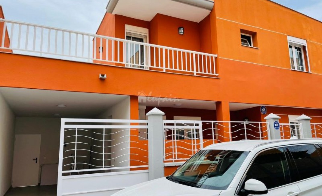 Sale - Villa - Los Cristianos - Mesetas De Mar Los Cristianos Tenerife