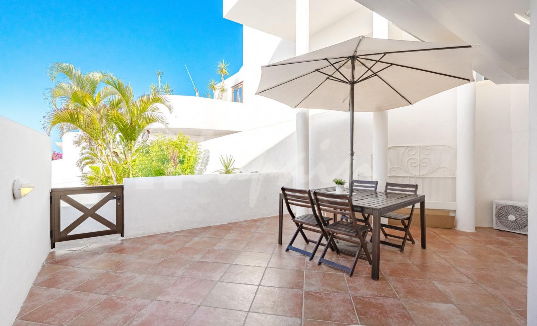 Sale - Apartment - Playa Paraiso - Adeje