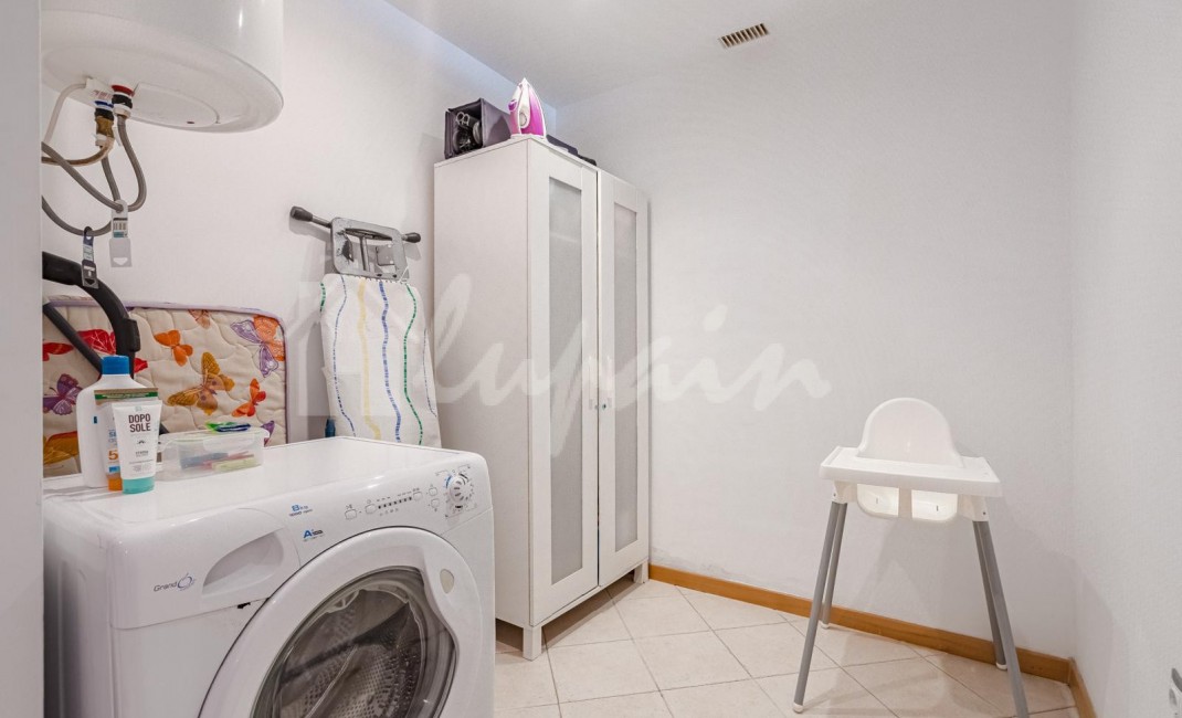 Sale - Apartment - Playa Paraiso - Adeje