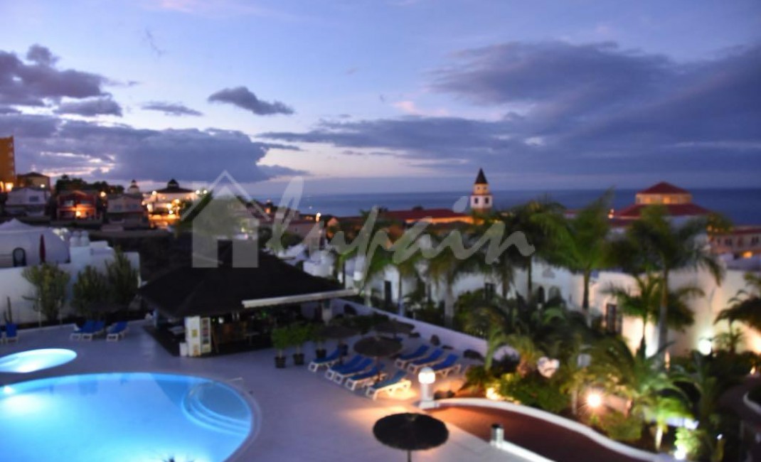 Sale - Apartment - Playa Paraiso - Adeje