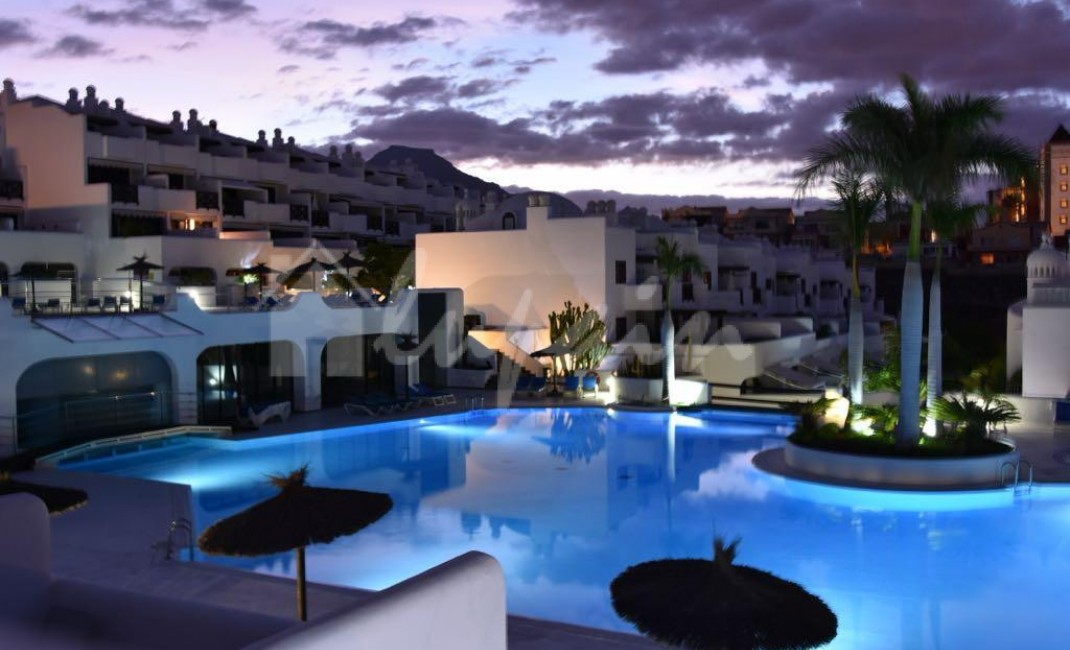 Sale - Apartment - Playa Paraiso - Adeje
