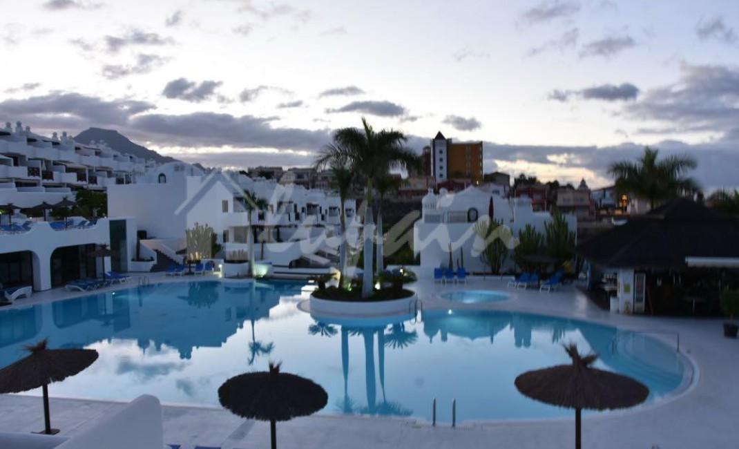 Sale - Apartment - Playa Paraiso - Adeje