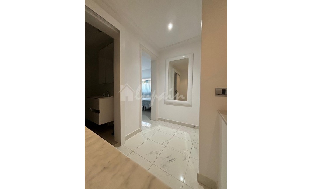 Sale - Apartment - Playa De Las Americas - Parque Santiago II Las Americas Tenerife