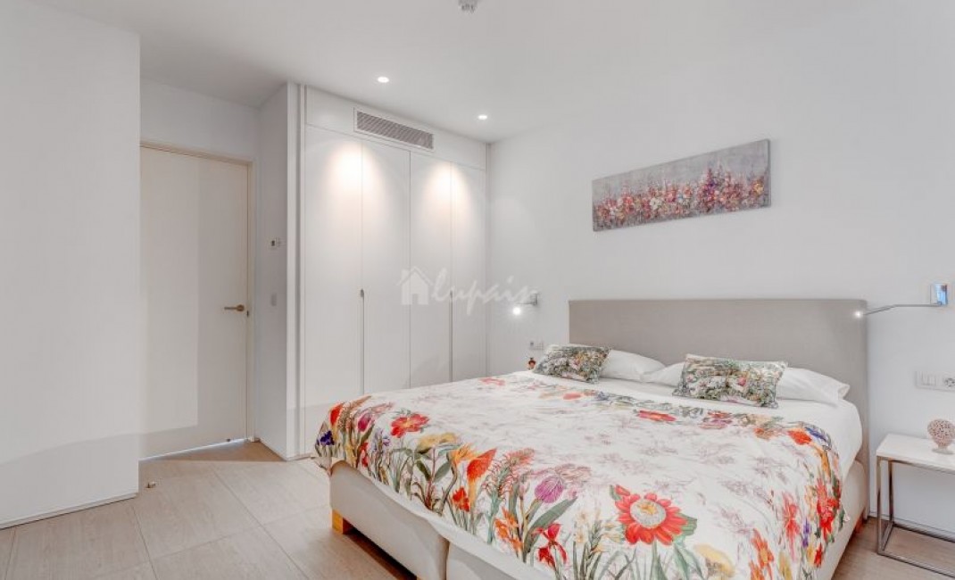 Sale - Apartment - Costa Adeje - Adeje