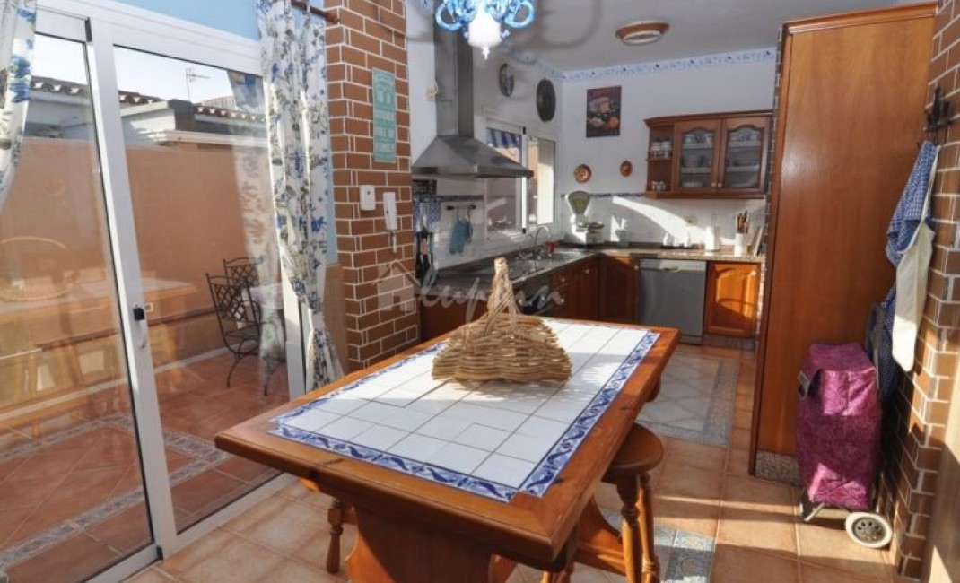 Sale - Villa - Costa Del Silencio - El Trebol Costa Del Silencio