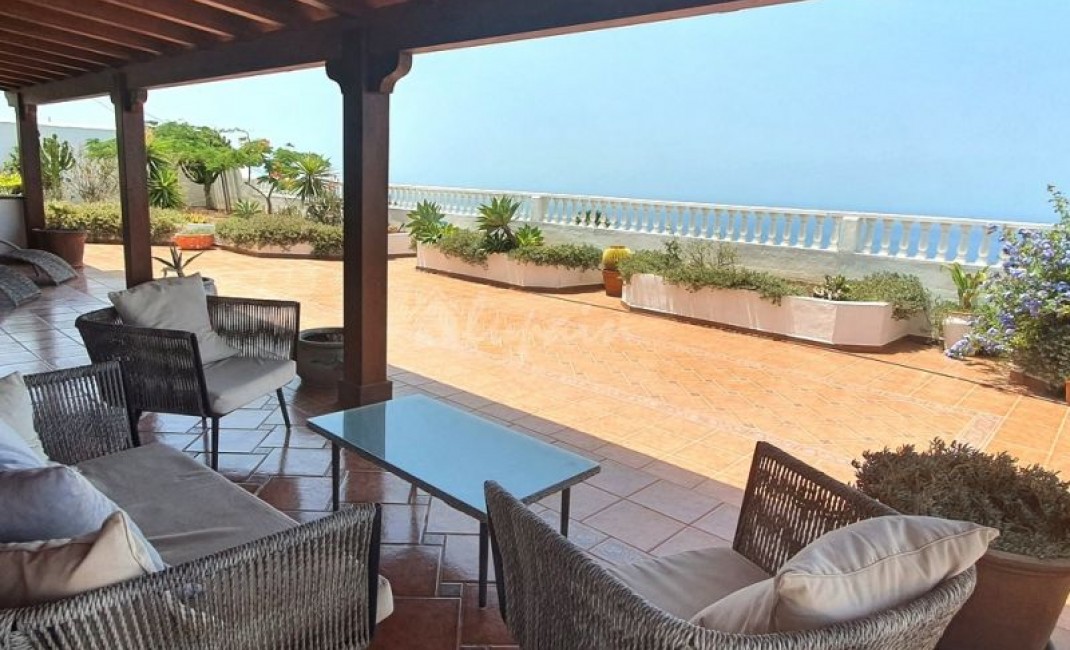 Sale - Villa - Los Gigantes