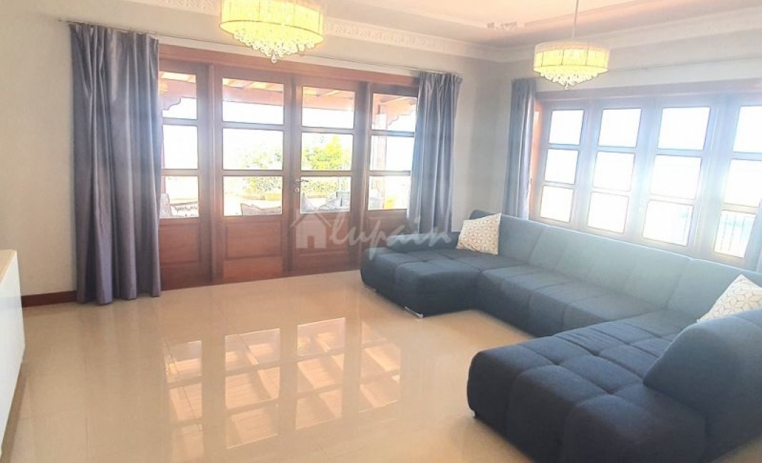 Sale - Villa - Los Gigantes