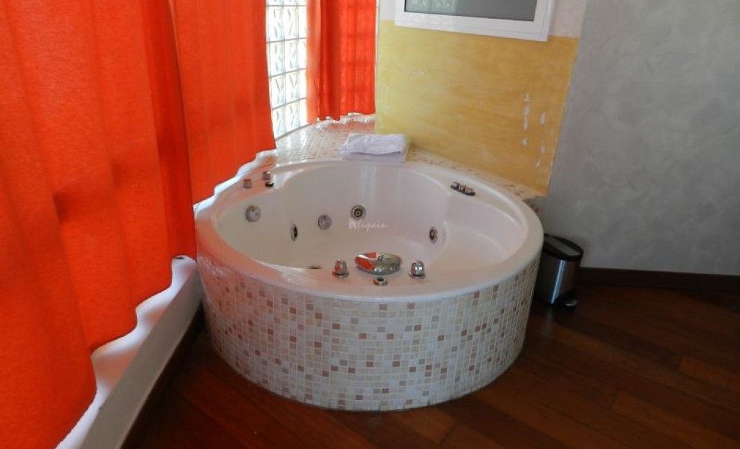 Revente - Villa - San Eugenio