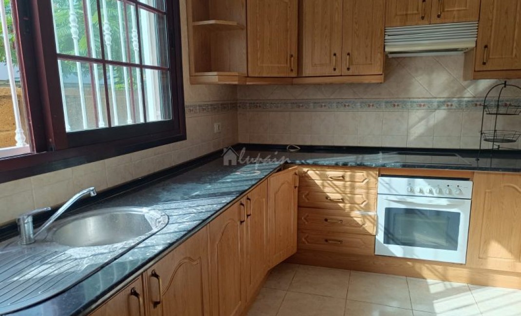 Sale - Townhouse - Parque De La Reina - Parque De La Reina Tenerife