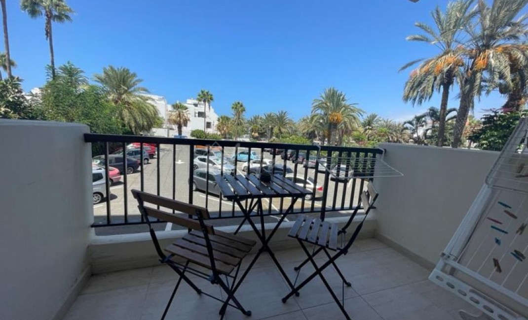 Sale - Apartment - Playa De Las Americas - Adeje