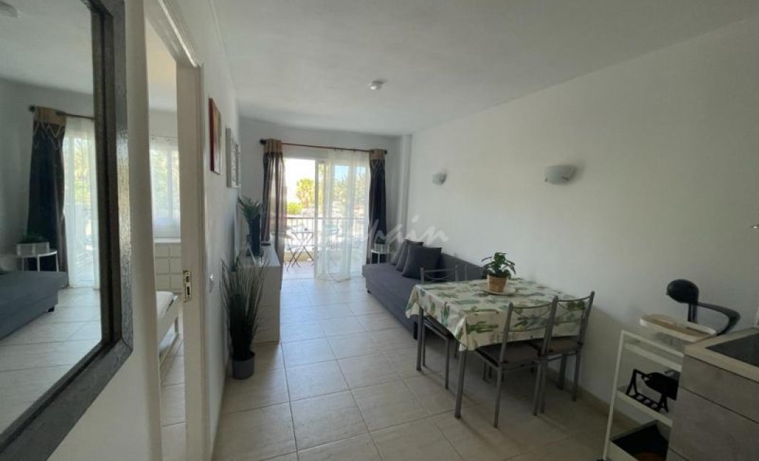 Sale - Apartment - Playa De Las Americas - Adeje