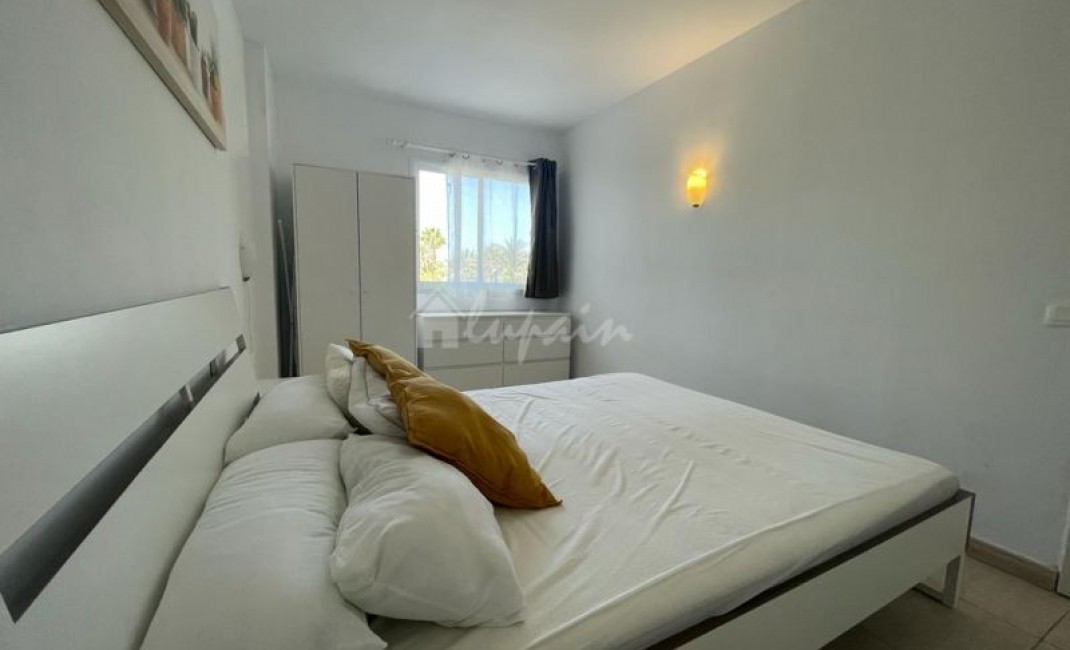 Sale - Apartment - Playa De Las Americas - Adeje