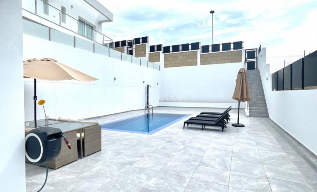 Sale - Villa - San Eugenio - Caldera Del Rey San Eugenio