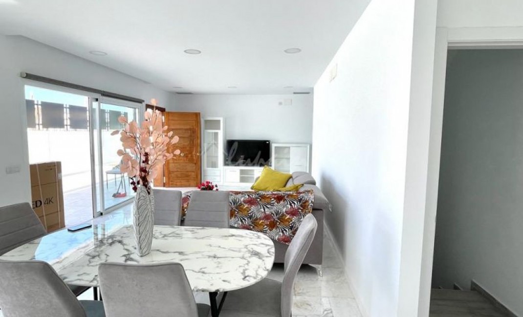 Sale - Villa - San Eugenio - Caldera Del Rey San Eugenio