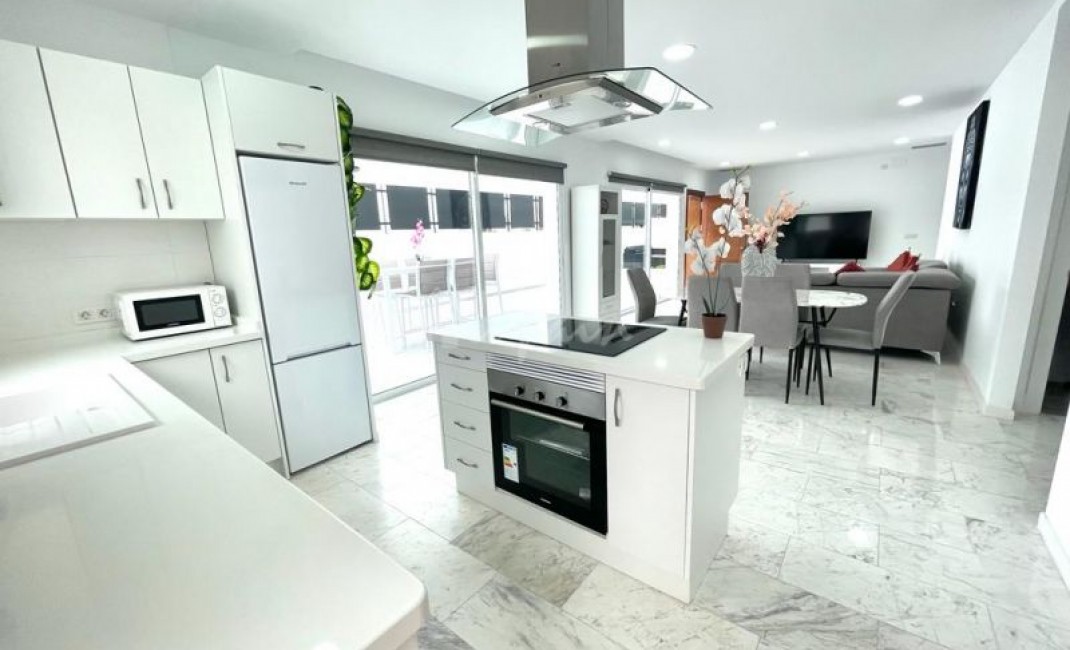 Sale - Villa - San Eugenio - Caldera Del Rey San Eugenio