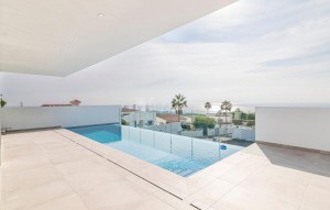 Revente - Villa - Callao Salvaje