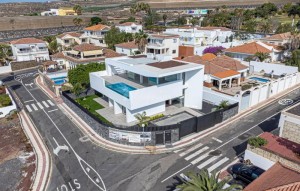 Revente - Villa - Callao Salvaje