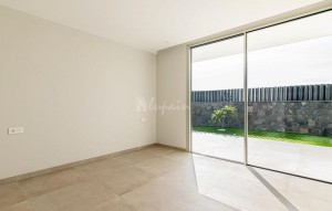 Revente - Villa - Callao Salvaje