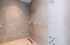 Revente - Villa - Callao Salvaje