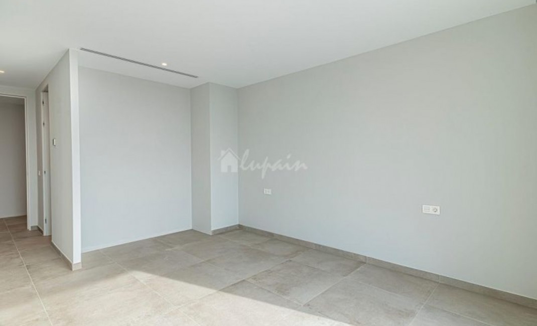 Revente - Villa - Callao Salvaje