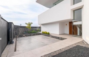 Revente - Villa - Callao Salvaje