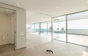 Revente - Villa - Callao Salvaje