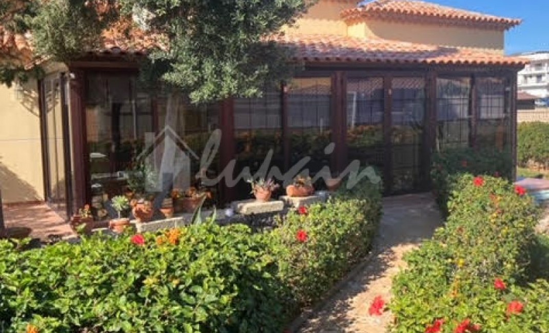Sale - Villa - Parque De La Reina