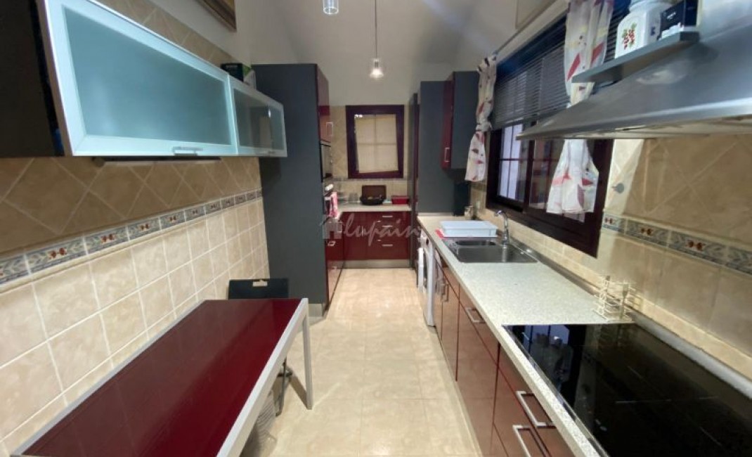 Sale - Villa - Parque De La Reina