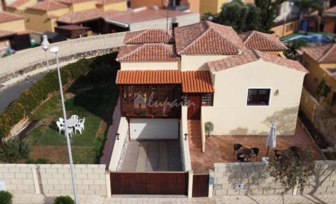 Sale - Villa - Parque De La Reina