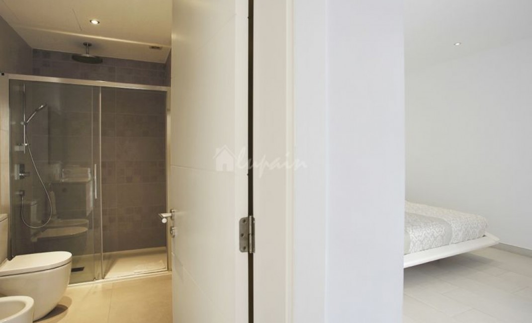 Sale - Villa - La Caleta