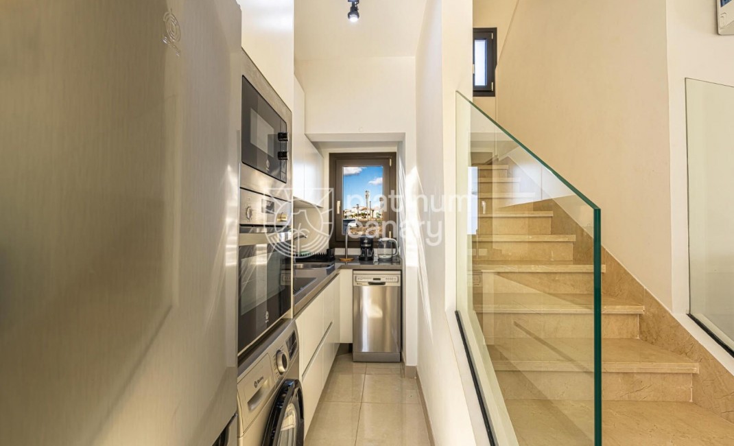 Sale - Villa - Golf Del Sur - Santa Cruz Tenerife