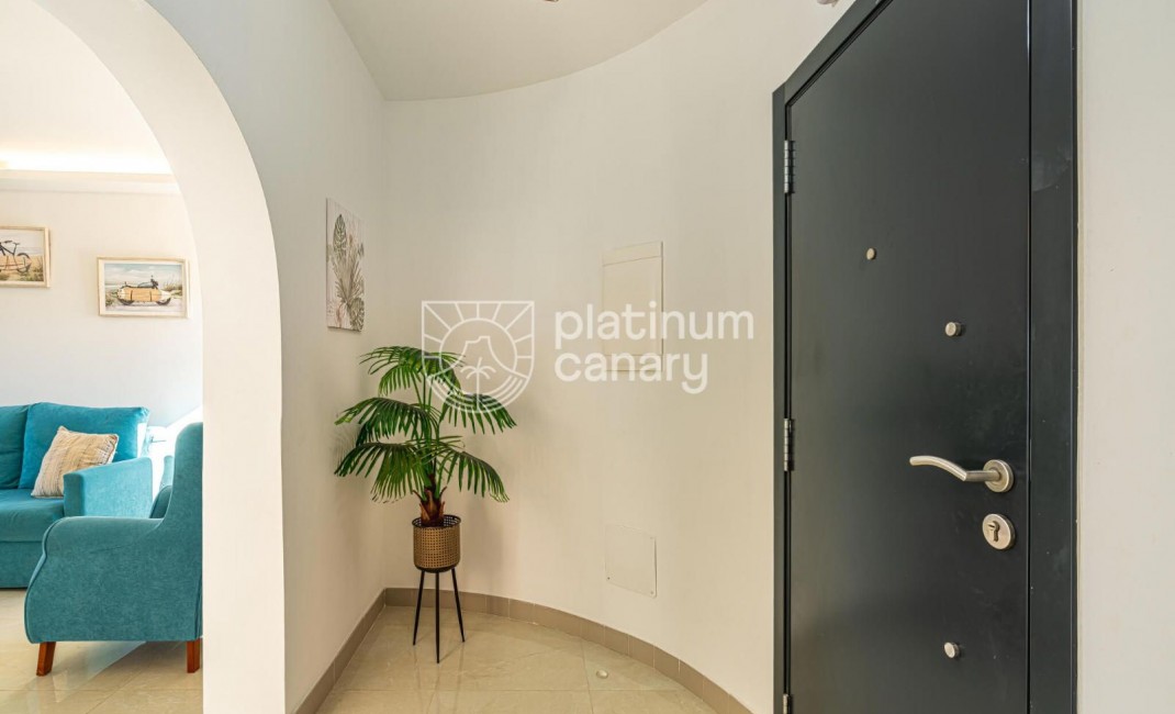 Sale - Villa - Golf Del Sur - Santa Cruz Tenerife