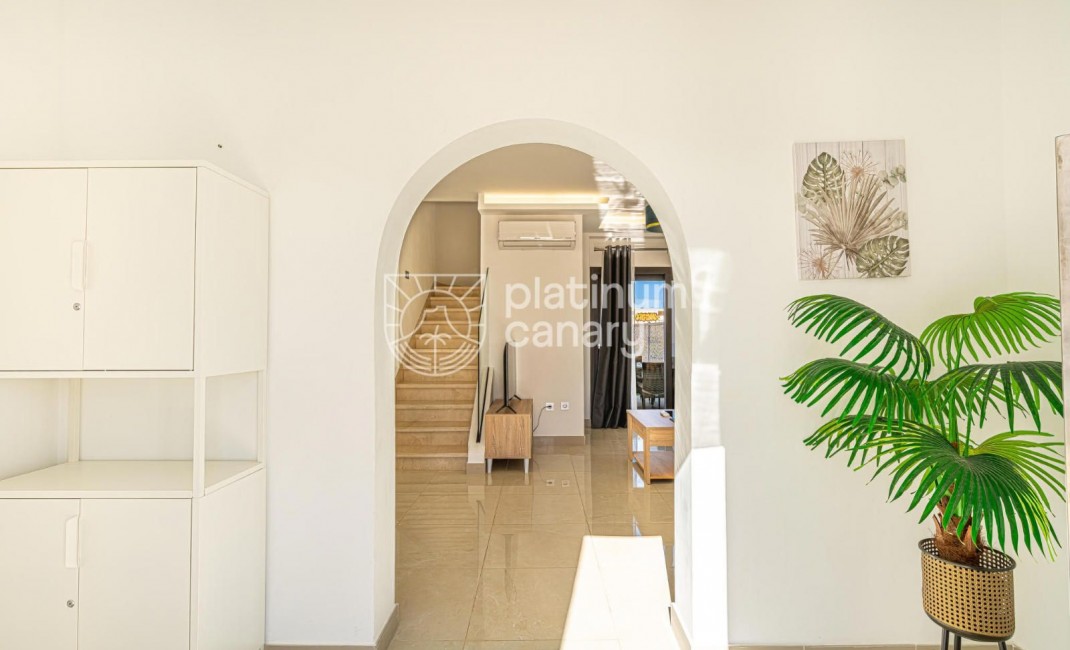 Sale - Villa - Golf Del Sur - Santa Cruz Tenerife