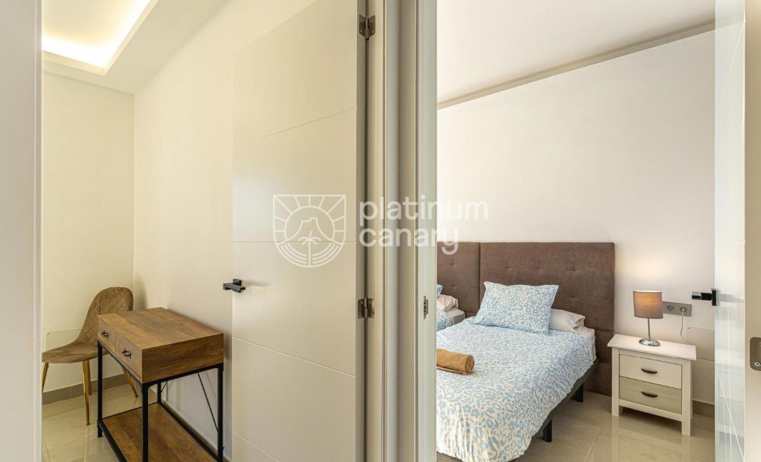 Sale - Villa - Golf Del Sur - Santa Cruz Tenerife