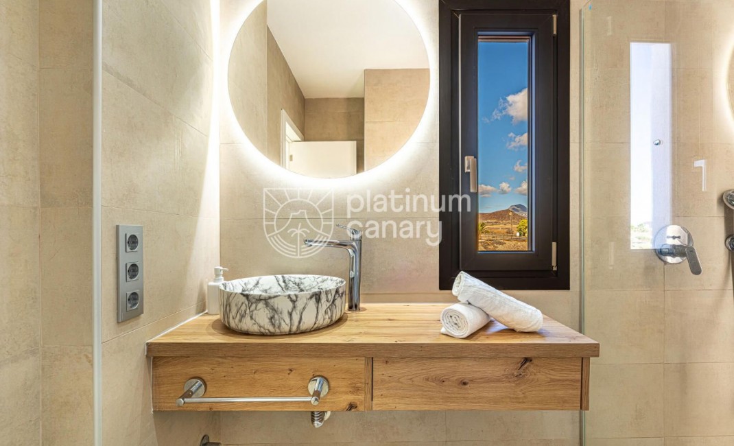 Sale - Villa - Golf Del Sur - Santa Cruz Tenerife