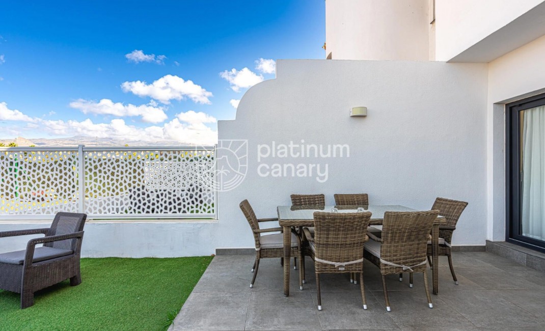 Sale - Villa - Golf Del Sur - Santa Cruz Tenerife
