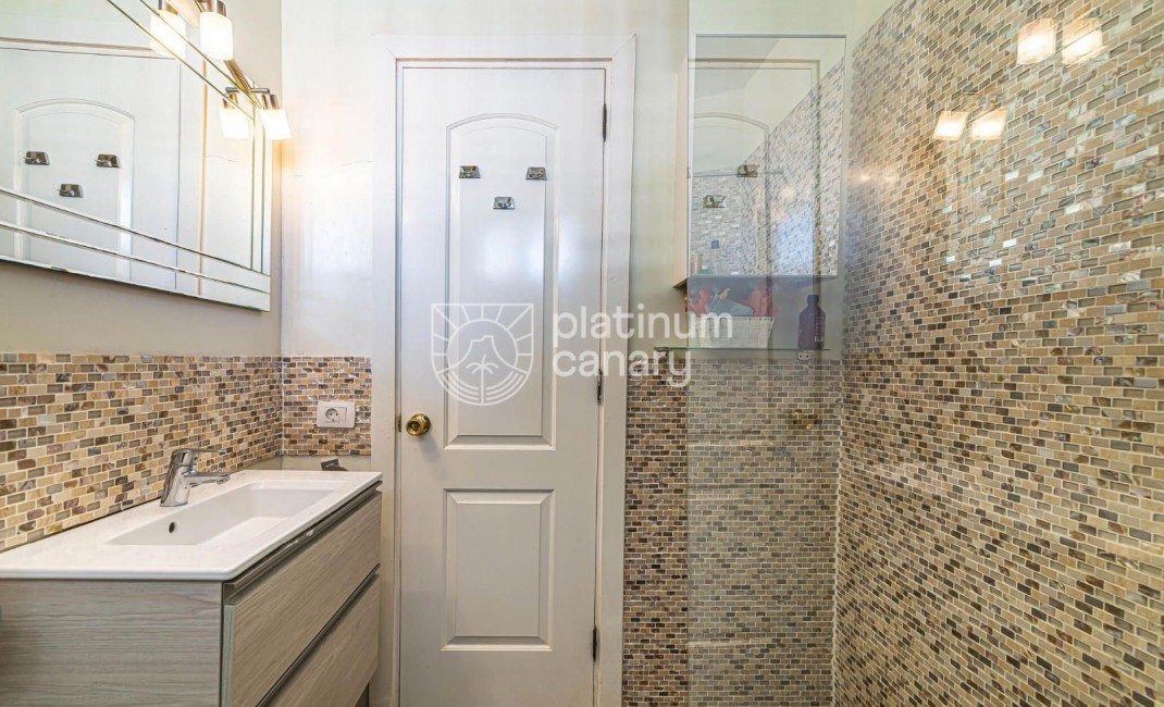 Sale - appartment - Adeje - Santa Cruz Tenerife