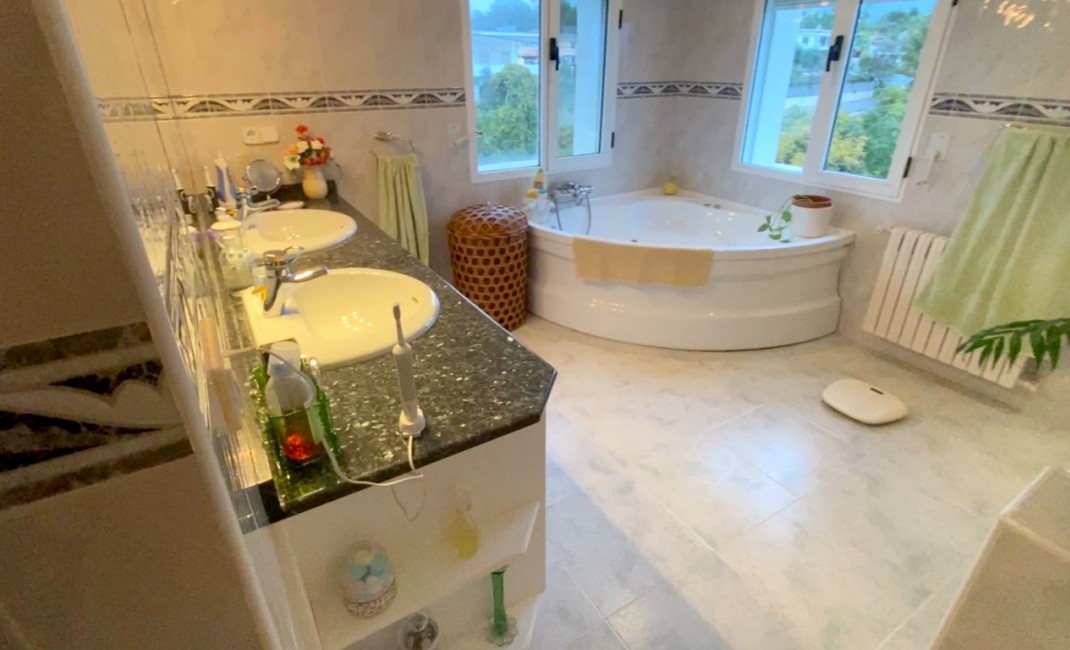 Sale - Villa - Altea