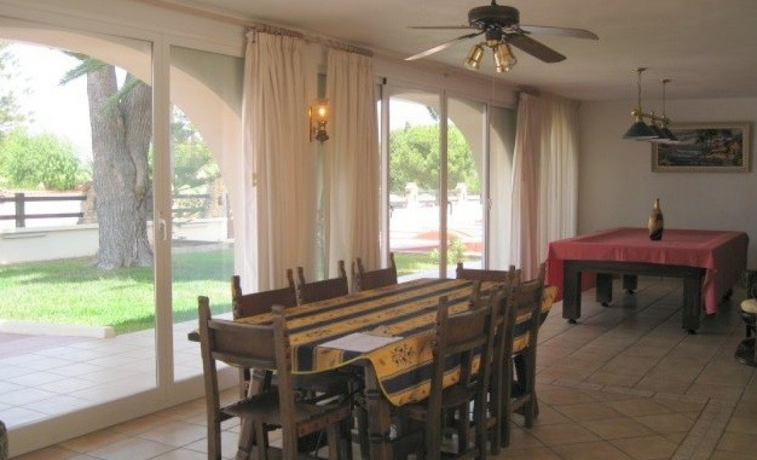 Sale - Villa - Albir